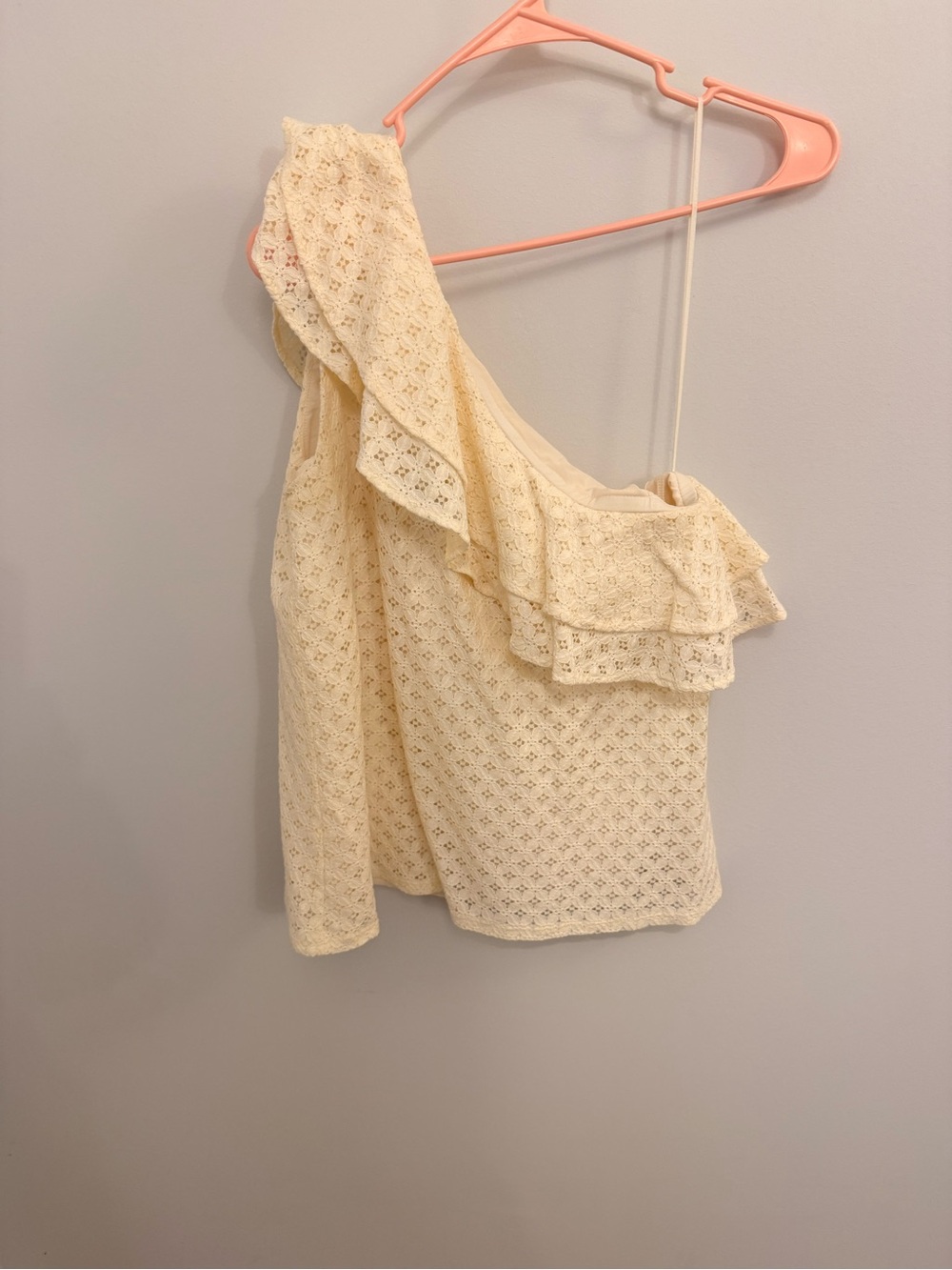 Banana Republic One-Shoulder Cream Lace Ruffle Top